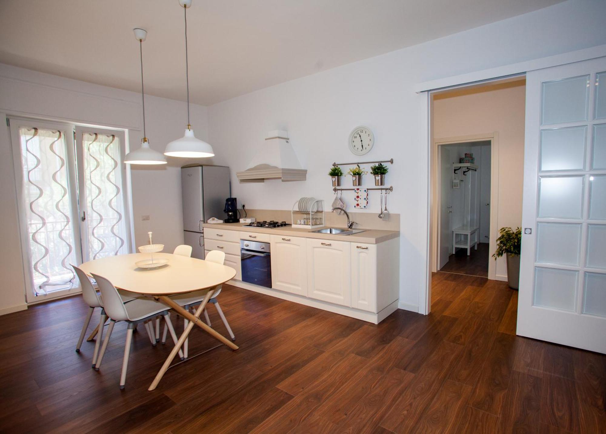 Oikos Apartment มาเตรา ภายนอก รูปภาพ