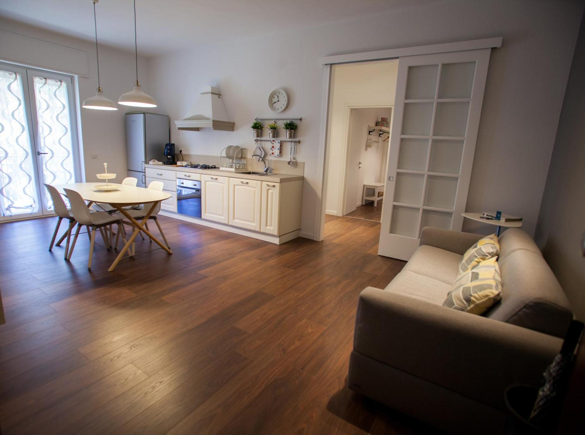 Oikos Apartment มาเตรา ภายนอก รูปภาพ