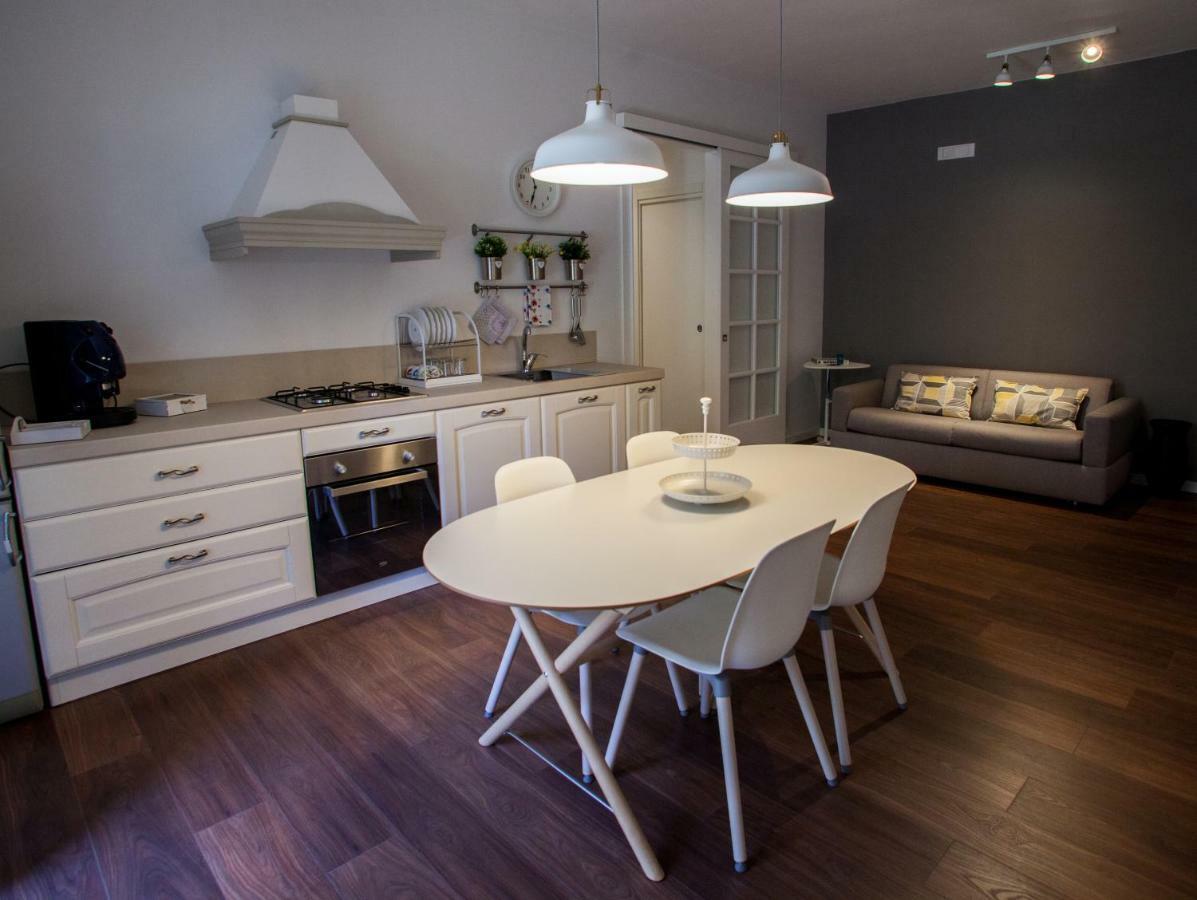 Oikos Apartment มาเตรา ภายนอก รูปภาพ
